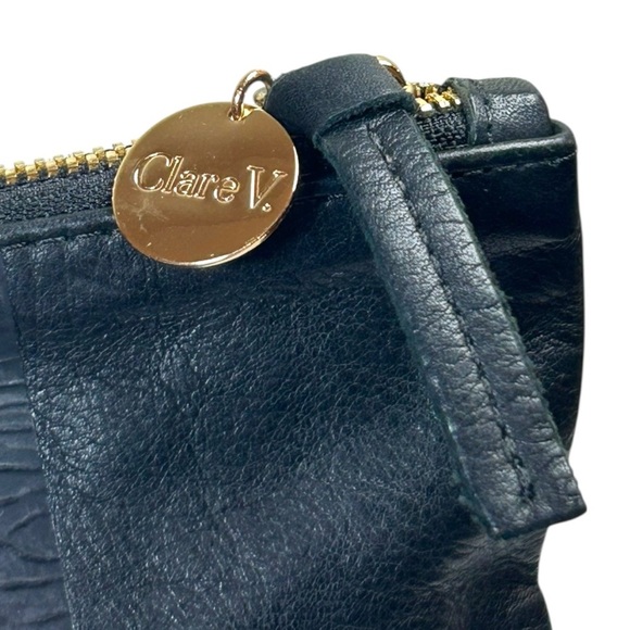 Clare V. - Women’s Flat Leather Clutch Handbag, Stripe Zippered - One Size Black - Picture 3 of 10